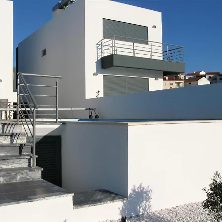 Villa Modern In Atalaia De Cima With Sea View *